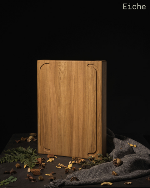 Premium-Schneidbrett mit Saftrille