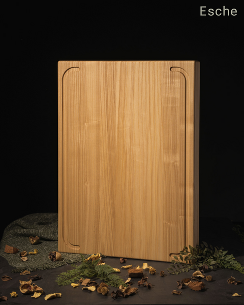 Premium-Schneidbrett mit Saftrille